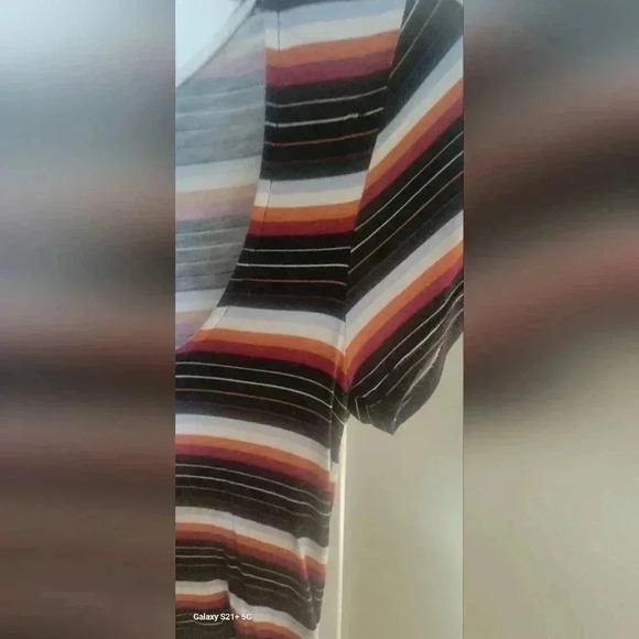 90s style, colorful horizontal striped crop top w/ scoop neck. Size XS - Picture 2 of 6